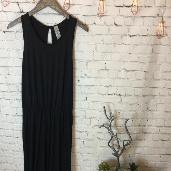 *HOST PICK* Racer Back Wide Leg Jumpsuit - Picture 6 of 7